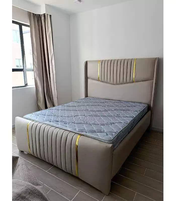 Veranda walnut platform bed